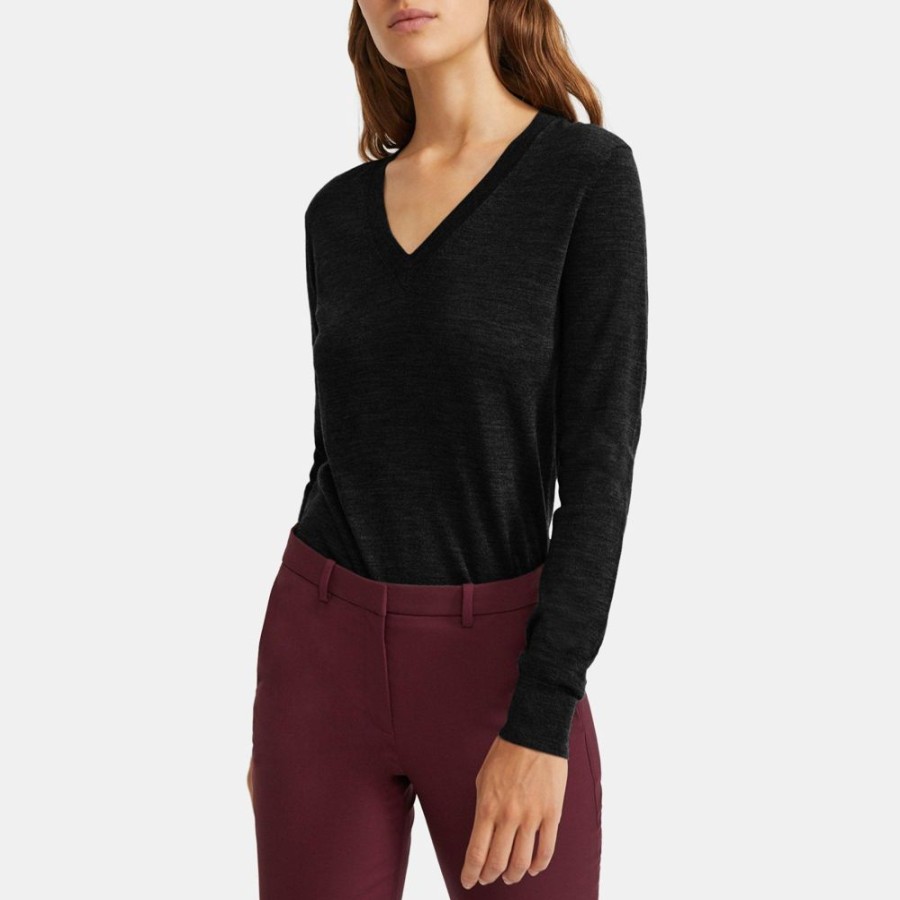 Women Theory Outlet | V-Neck Sweater In Merino Wool Black