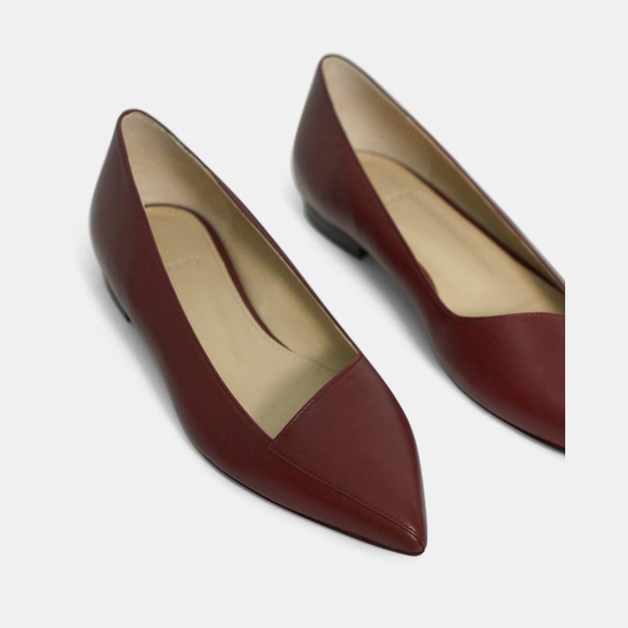 Women Theory Outlet | Pointed Flat In Leather