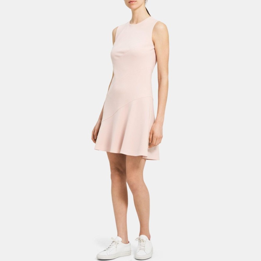 Women Theory Outlet | Curved Seam Dress In Crepe Pink Salt